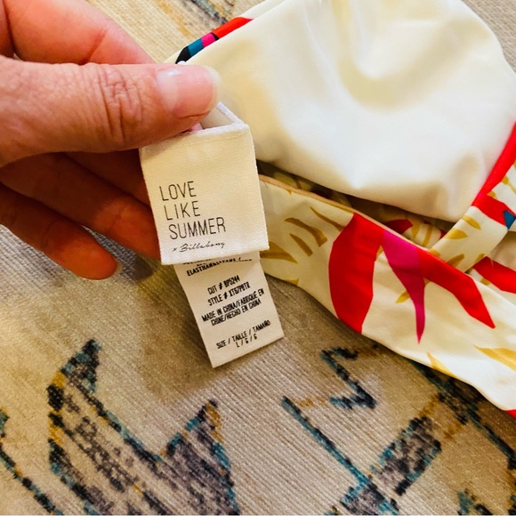 ⭐️ Live Like Summer X Billabong Tropical Bikini Top Size Large - Picture 5 of 6